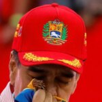 Maduro swears “absolute loyalty” to the Venezuelan people and stresses that the country’s strength depends on his guns