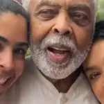 1594052561-bela-gil-desabafa-sobre-como-o-pai-a-ajudou-a-superar-a-morte-da-irma-preta-gil-ensinamen.webp