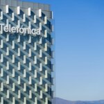 Exceeds 38.5 years of contributions, which is the threshold that determines the future "Golden early retirement" From Telefonica