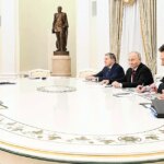 Putin holds a lengthy meeting with Trump’s envoy and son-in-law: "I’m very happy to see you"