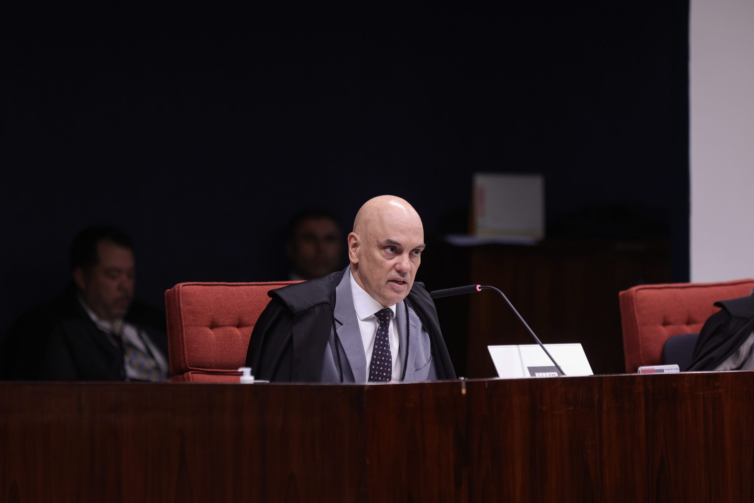 1765862410_Alexandre-Moraes-Primeira-Turma-do-Supremo-Tribunal-Federal-STF-julgamento-do-Nucleo-4-dos-envolvido.jpeg