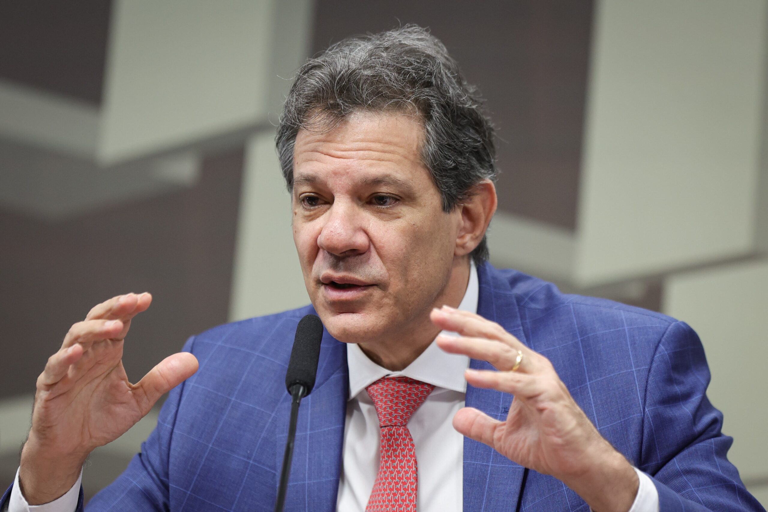 1765903815_Ministro-Fernando-Haddad-audiencia-publica-PL-1087-2025-isenta-do-pagamento-do-Imposto-de-Renda-IR-a.jpeg