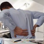 Some occupations cause more damage to the spine; See which ones