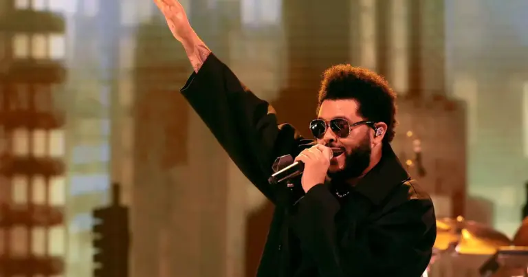 1875400959-the-weeknd-dimitrios-kambouris-getty-images-reform-alliance-foto-jornalistica-2235312554.webp