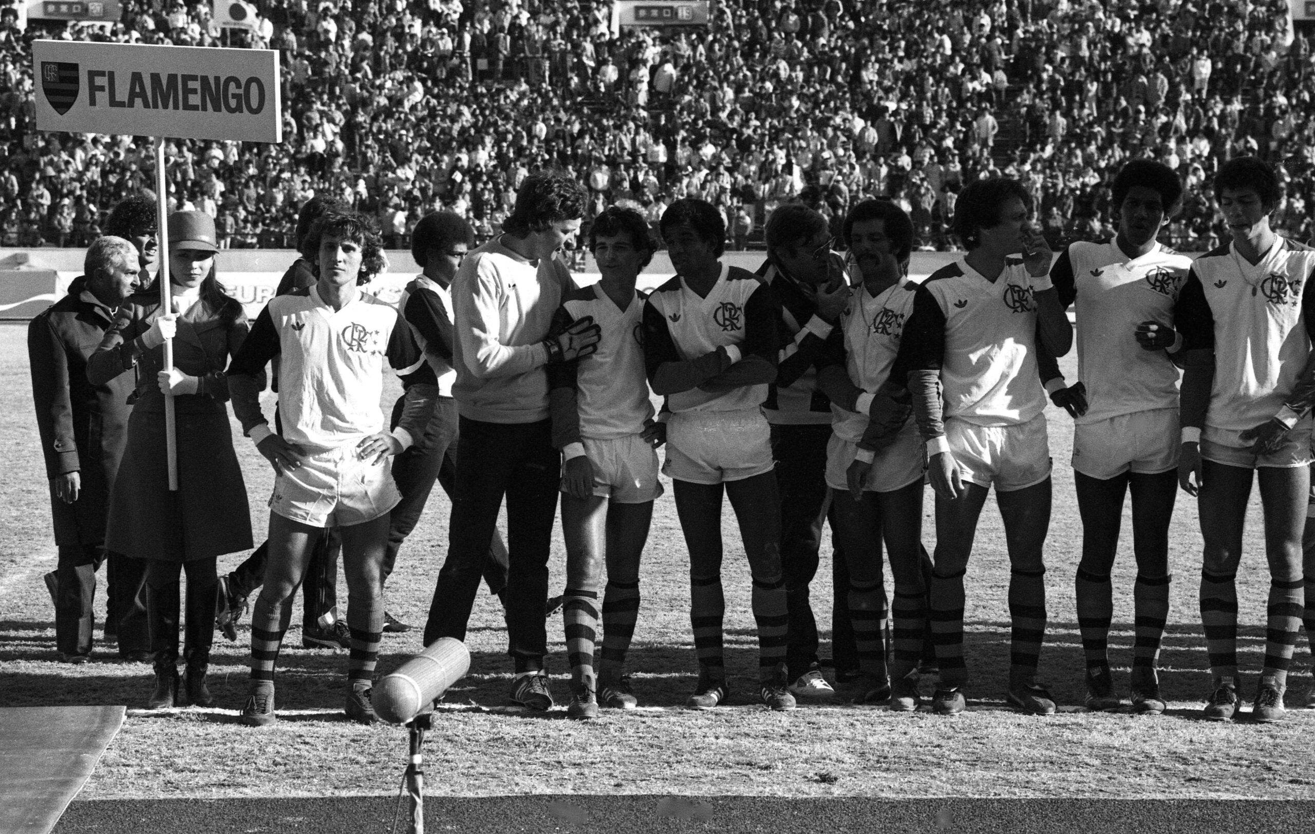 60900423-japao-toquio-13-12-1981-futebol-campeonato-mundial-de-clubes-1981-flamengo-3-x.jpg