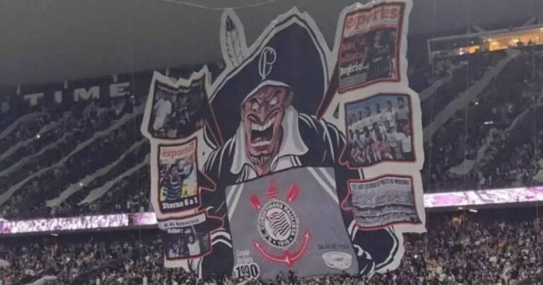 619764930-mosaico-da-torcida-do-corinthians-2easy-resizecom-610x400.jpg