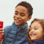 They are creating a mobile phone for children without access to the Internet or social networks: it’s the XploraOne