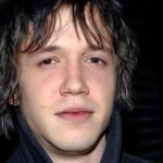 Musician Justin Barren, who opened for Oasis with The Redwalls, has died at the age of 40