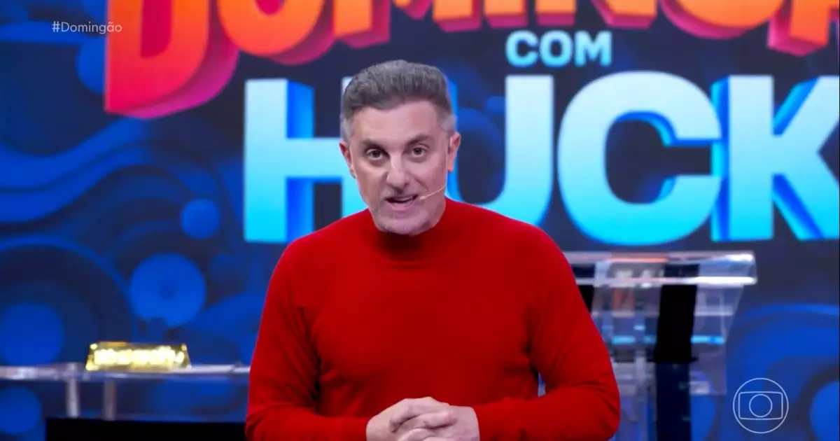 777523798-luciano-huck-no-domingao-1-1.jpg