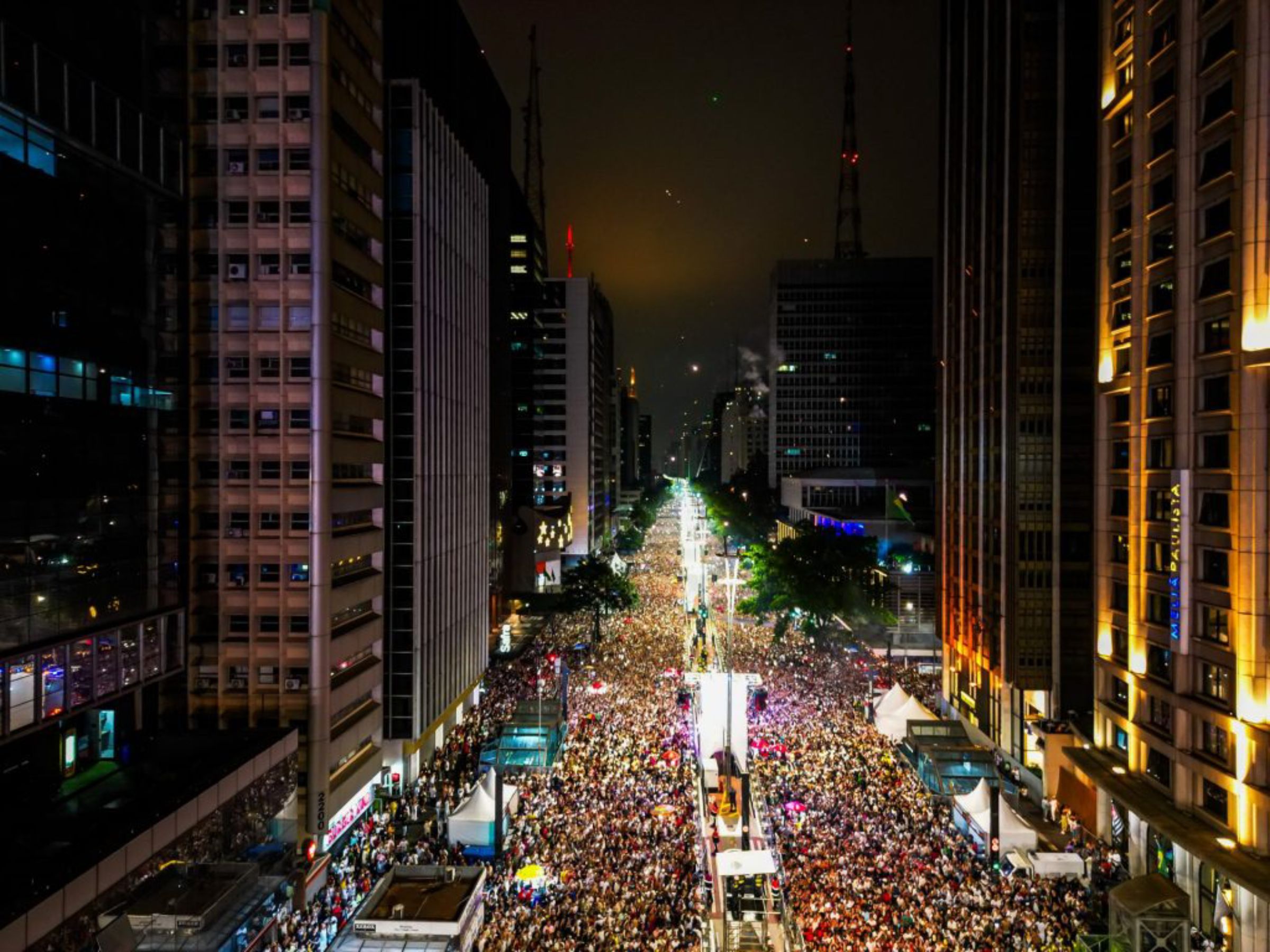 7b37385f-reveillon-da-paulista.jpg