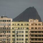 95604063-ririo-de-janeiro-06-10-2021-extra-extracentro-do-rio-de-janeiro-predios-com-pao-de-ac.jpg