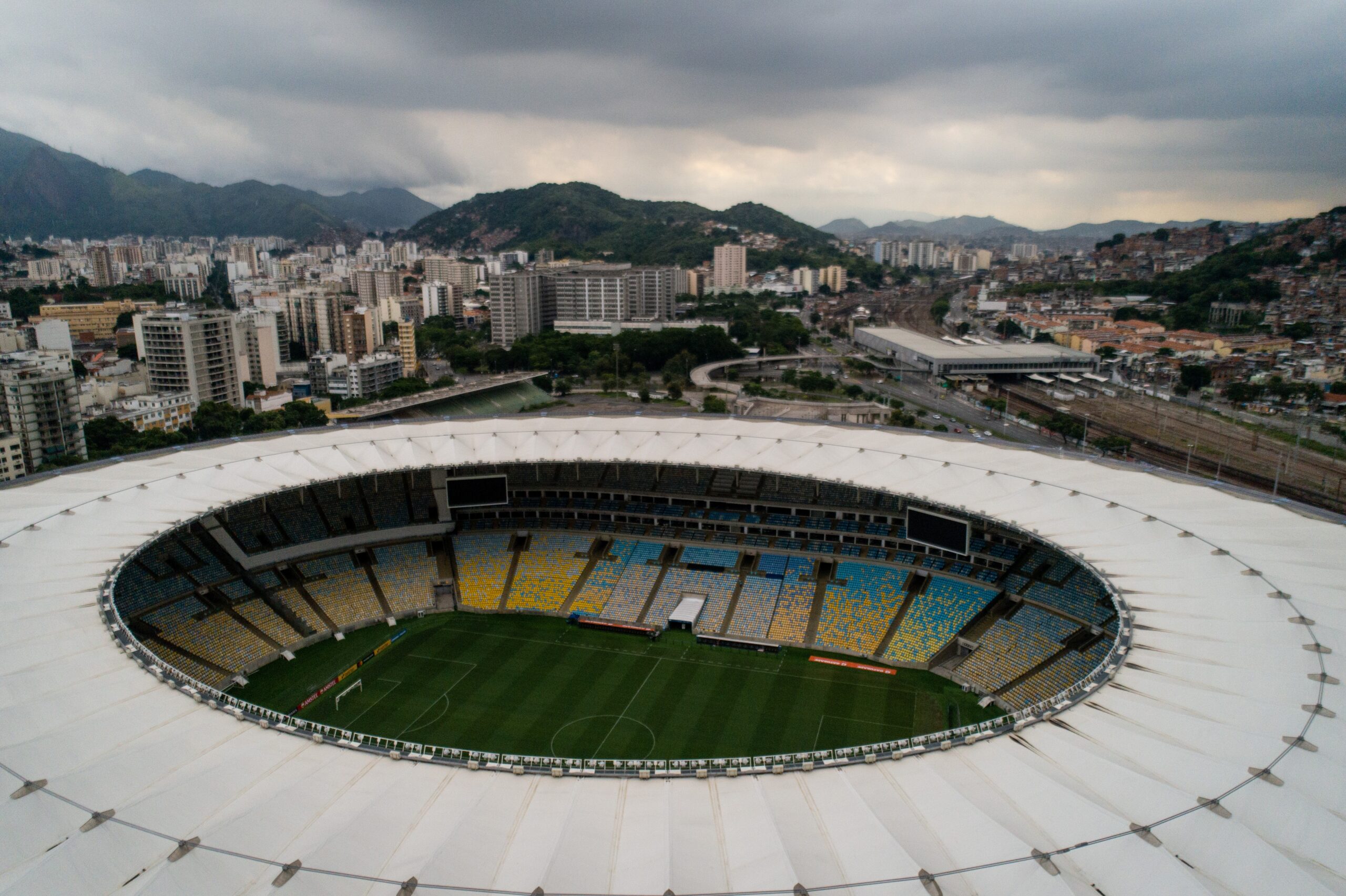 99122339-ri-rio-de-janeiro-rj-16-05-2022-estadio-maracana-apos-melhorias-no-gramado-maracana.jpg