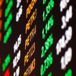 Ibovespa exceeds 160 thousand points for the first time after weak industry data