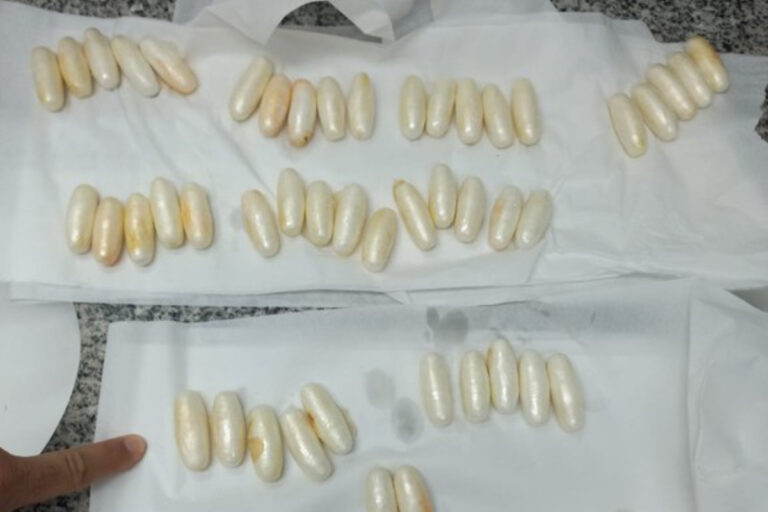 9c519f62-capsulas-de-cocaina-ingeridas-por-homem-preso-pela-pf.jpg