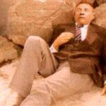 A corpse wearing a suit and a phrase from a Persian poem: The mystery of how the “Somerton Man” died