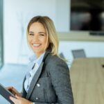 Technology does not replace the leader, it replaces those who do not use it