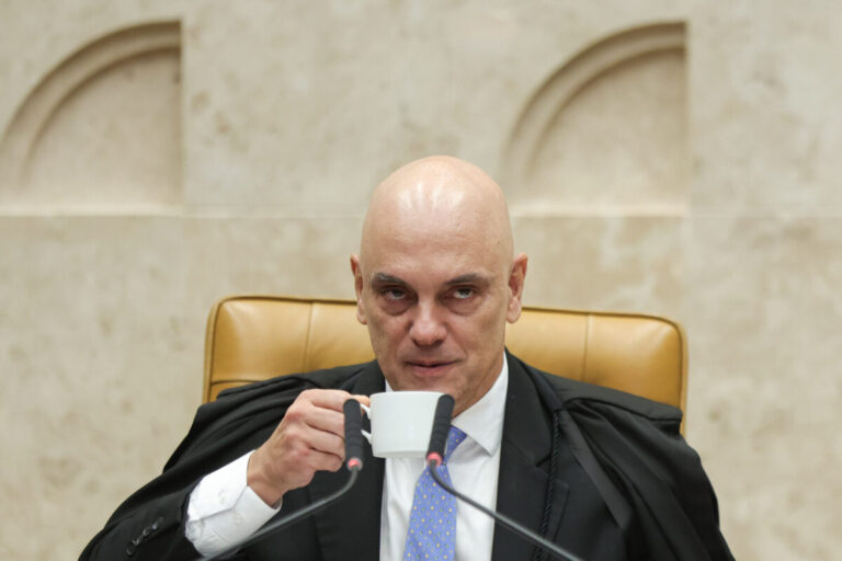 Ministro-Alexandre-de-Moraes-preside-pela-primeira-vez-a-sessao-do-Supremo-Tribunal-Federal-STF-Metr.jpeg