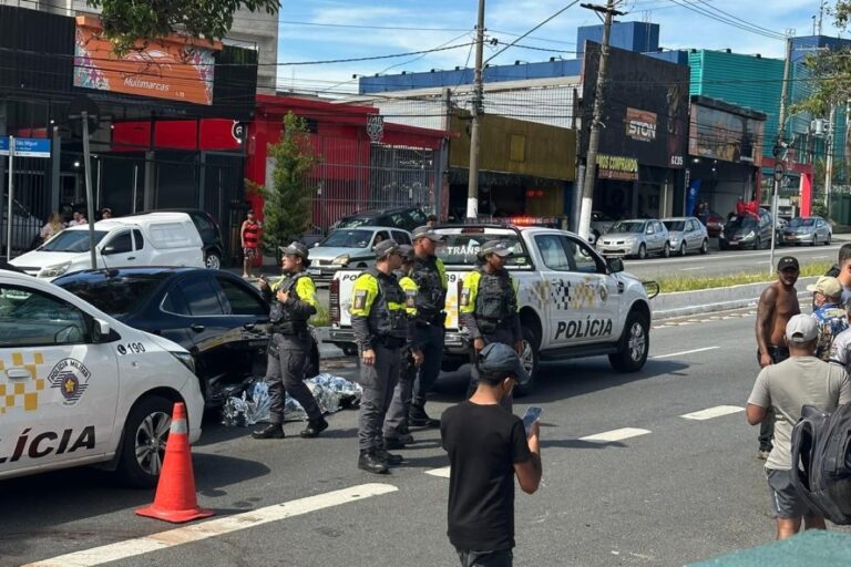 Motociclista-morre-apos-se-enroscar-em-uma-fiacao-na-zona-leste.jpg