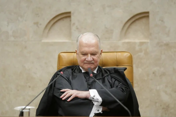 O-ministro-Edson-Fachin-assume-a-presidencia-do-Supremo-Tribunal-Federal-STF-Metropoles-8.jpg