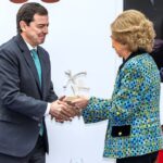 The President of Castilla and León receives an award from a foundation funded by his government with more than one million euros | Spain