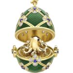 A man allegedly swallowed a 007-inspired necklace worth thousands of dollars during a robbery