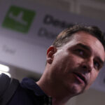 Flavio Bolsonaro talks about choosing him over Eduardo