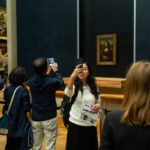 Cell phones are up! You should photograph that painting! | opinion