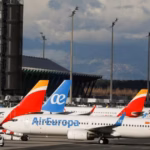 The main Monday of the Madrid-Caracas connection: uncertainty about the reopening of flights and the veto used by Venezuela in Iberia