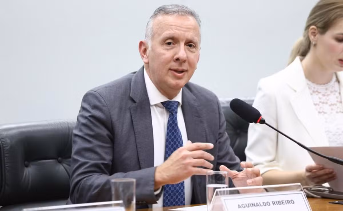 aguinaldo-ribeiro.jpg