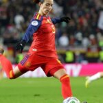 If Aitana speaks first…