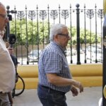 Macarena sent up to four faxes