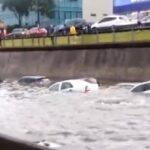 autos-bajo-el-agua-en-panamericana-y-marquez-poco-GANWWOHIKZGSZGOBZ7T54EXVUM.jpg