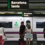 Puente defends the Madrid-Barcelona route at 350 km/h because it would also connect Huelva and Catalonia in “less than 4 hours”.