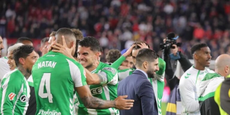 bartra-natan-celebracion-betis-doblado-U61847860174Xdi-1024x512@diario_abc.jpg