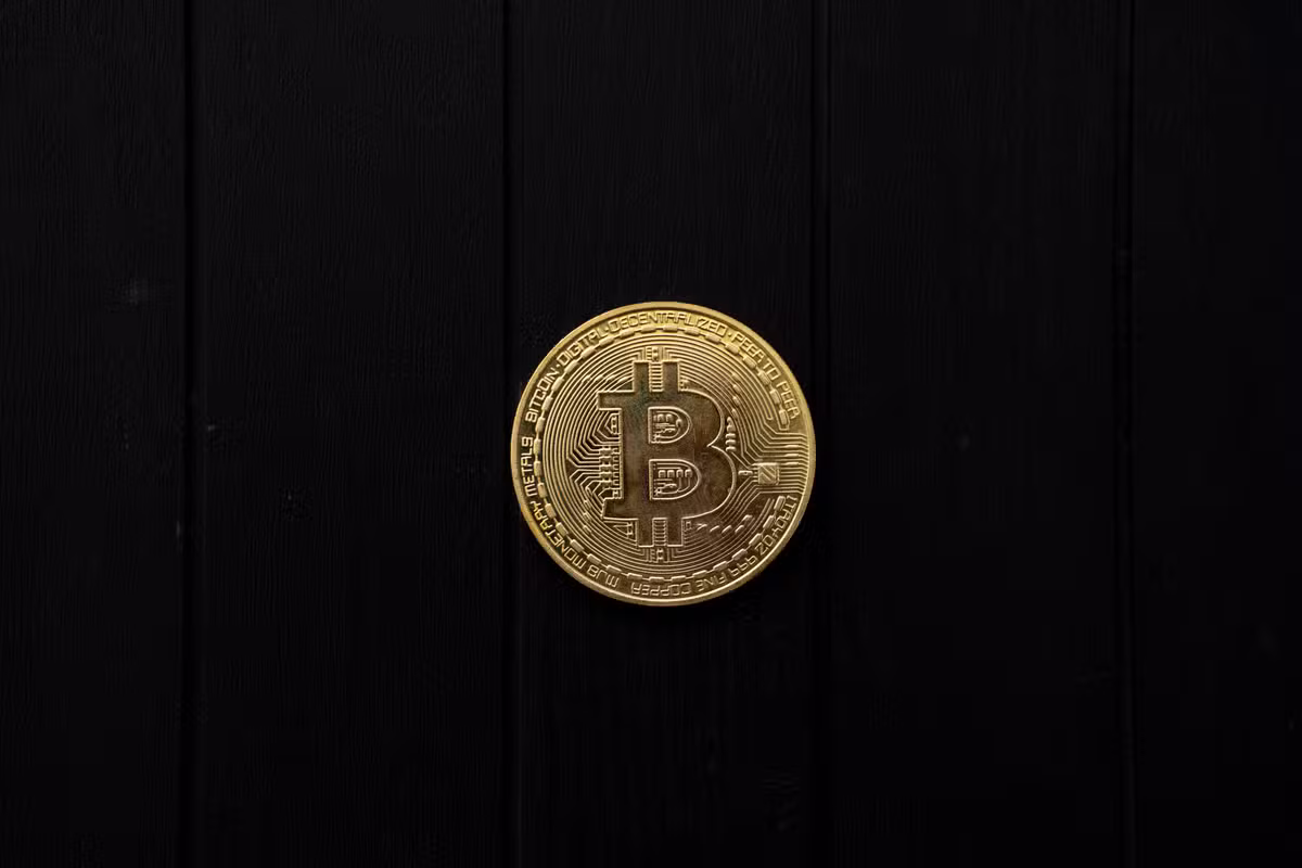 bitcoin-valentin-unsplash.jpg