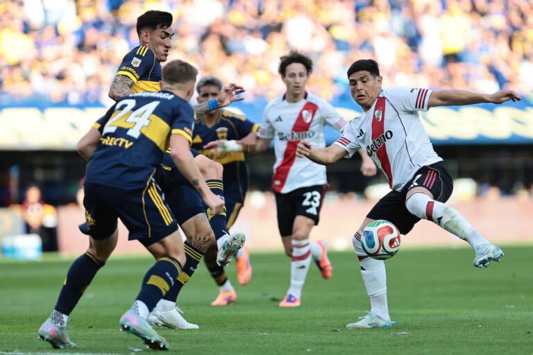 boca-juniors-y-river-plate-jugaran-uno-de-los-IUYAG6SIWVFFDK4XPU4FBX6IHI.jpg