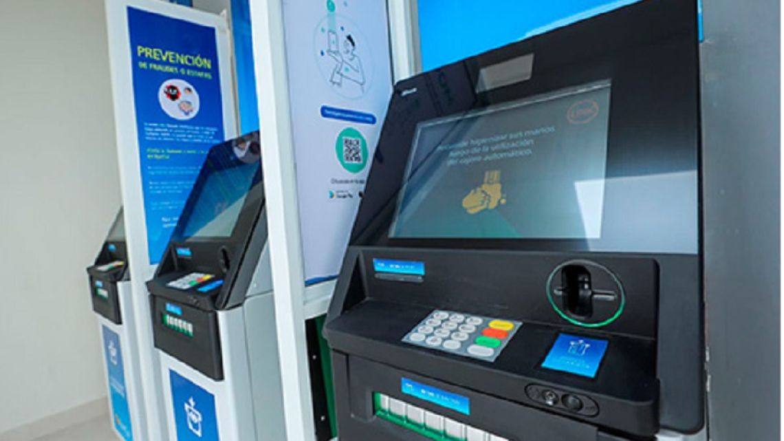 cajero-banco-de-corrientes-2099242.jpg