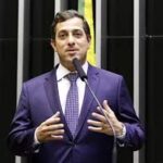 The LDO rapporteur must accept government requests regarding Regulation S, the adjustment schedule and the financial target policy