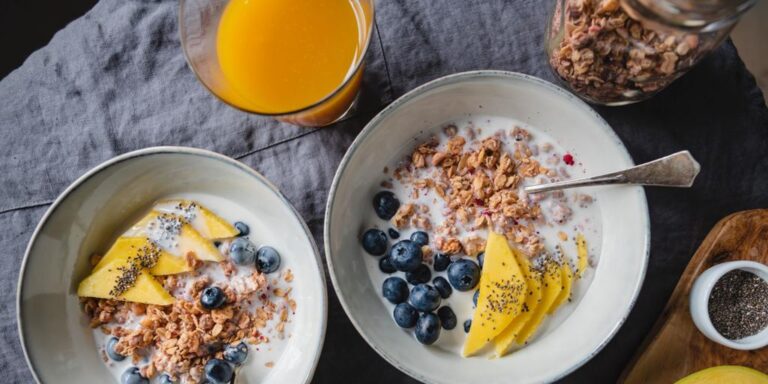 desayunos-ricos-en-protec3adnas-bajar-peso-sin-huevos-kHcH-1024x512@diario_abc.jpg