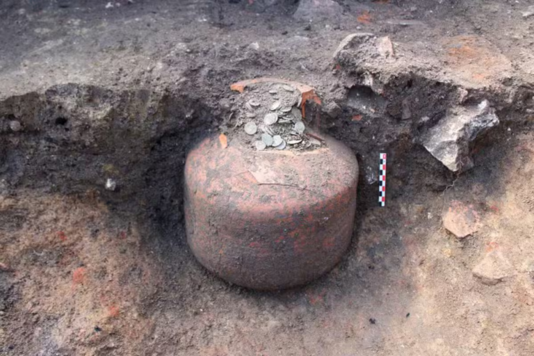 descubrieron-enterradas-anforas-romanas-en-367UAZPU6BGZNLB3XS7ZZQLER4.png