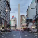 The year they wanted to demolish the obelisk and the controversy that divided the people of Buenos Aires