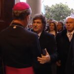 el-presidente-javier-milei-en-la-catedral-LCIALCKKLBFTJE227JNC52TSMQ.JPG