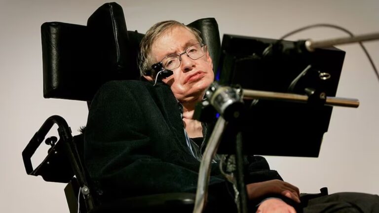 el-reconocido-astrofisico-stephen-hawking-alerto-QMHZN5FWJZBSFF75UTWKLPGAMQ.jpg