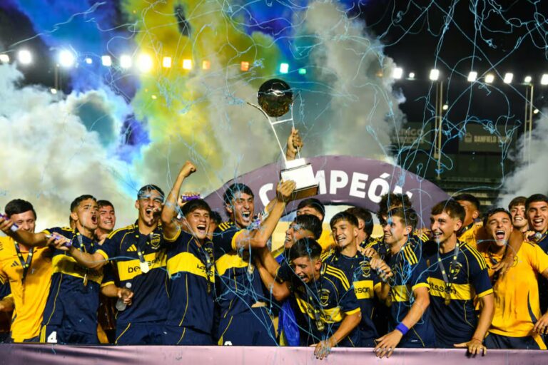 el-trofeo-de-campeones-esta-en-manos-de-boca-tras-NWSQ633ITZFSVL4JNTH2TZ4K4A.JPG