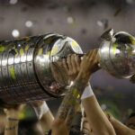 el-trofeo-de-la-copa-libertadores-quedo-en-manos-TIPV6CVFSFHCLOWP4X72DGNVQI.JPG