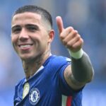 enzo-fernandez-es-la-gran-figura-de-chelsea-JAI362H73FE2RBO2HCUXIZGURI.JPG