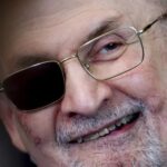 Salman Rushdie in Barcelona: “Dark times will pass”