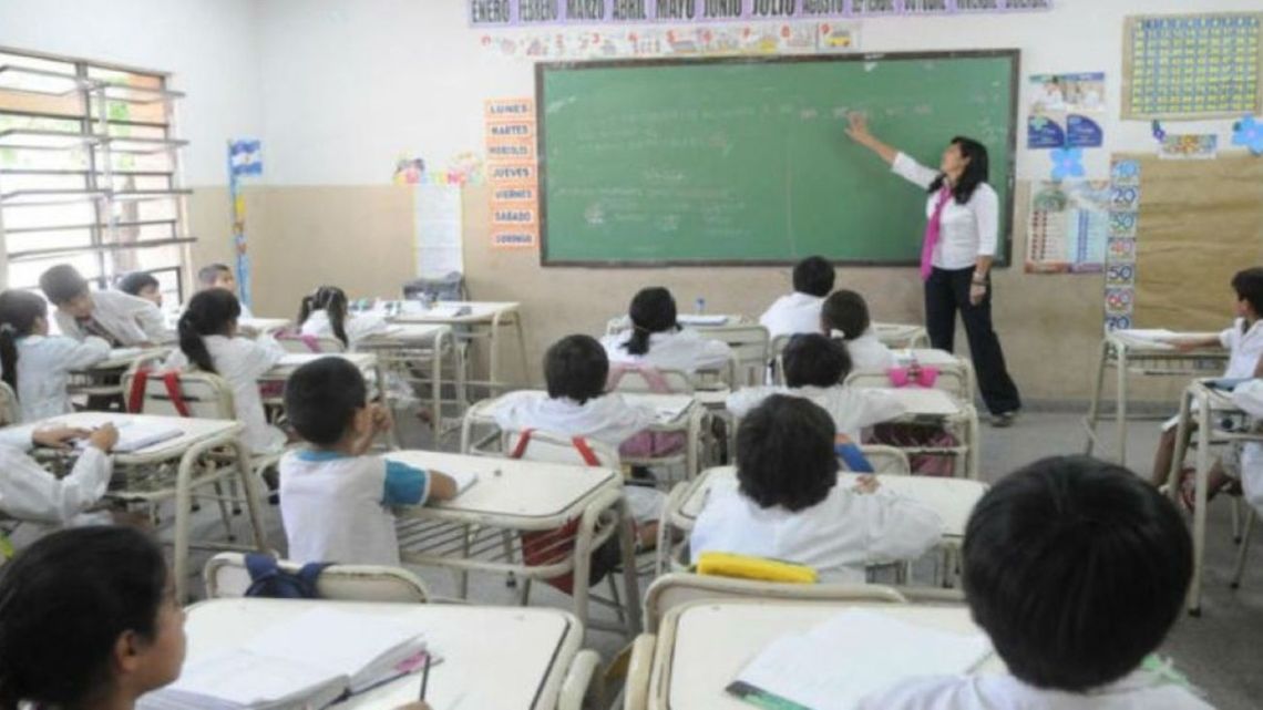 escuelas-2151203.jpg