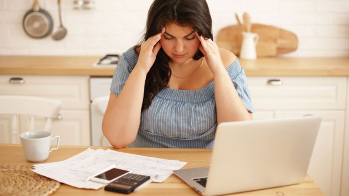 estres-economico-23122025-2158497.jpg