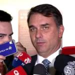 flavio-bolsonaro-cpi-8-de-janeiro.png